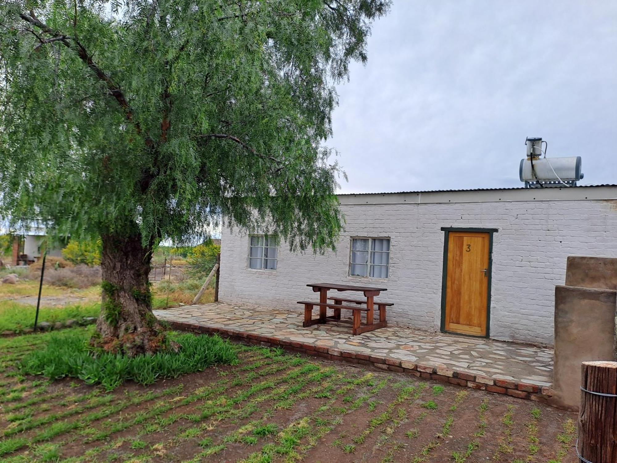 De Hoop Guest Farm Lägenhet Beaufort West Exteriör bild