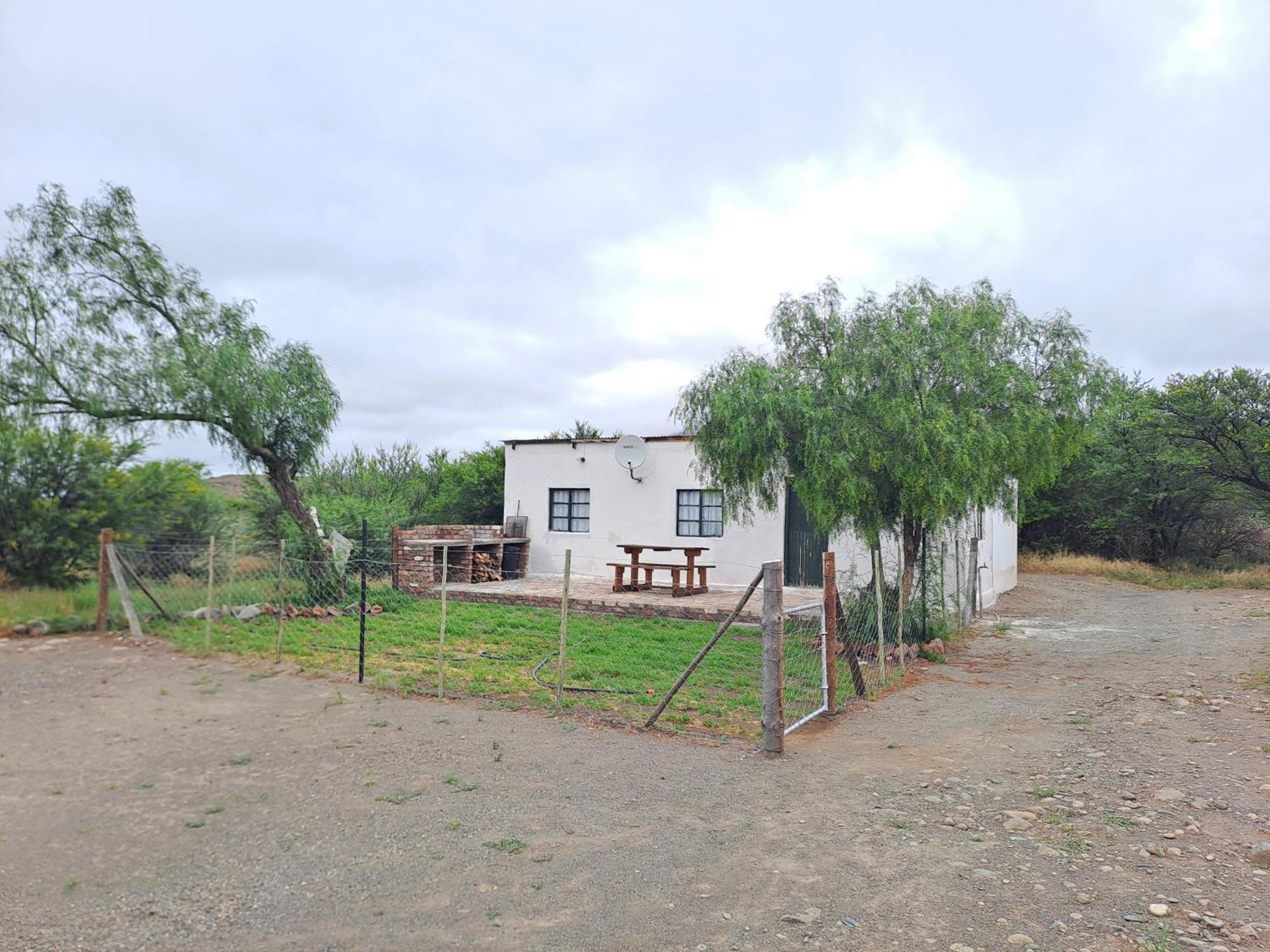De Hoop Guest Farm Lägenhet Beaufort West Exteriör bild